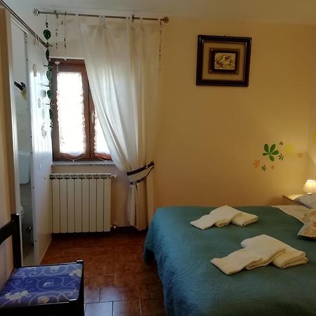 B&B Villa Claudia Anzio Bagian luar foto