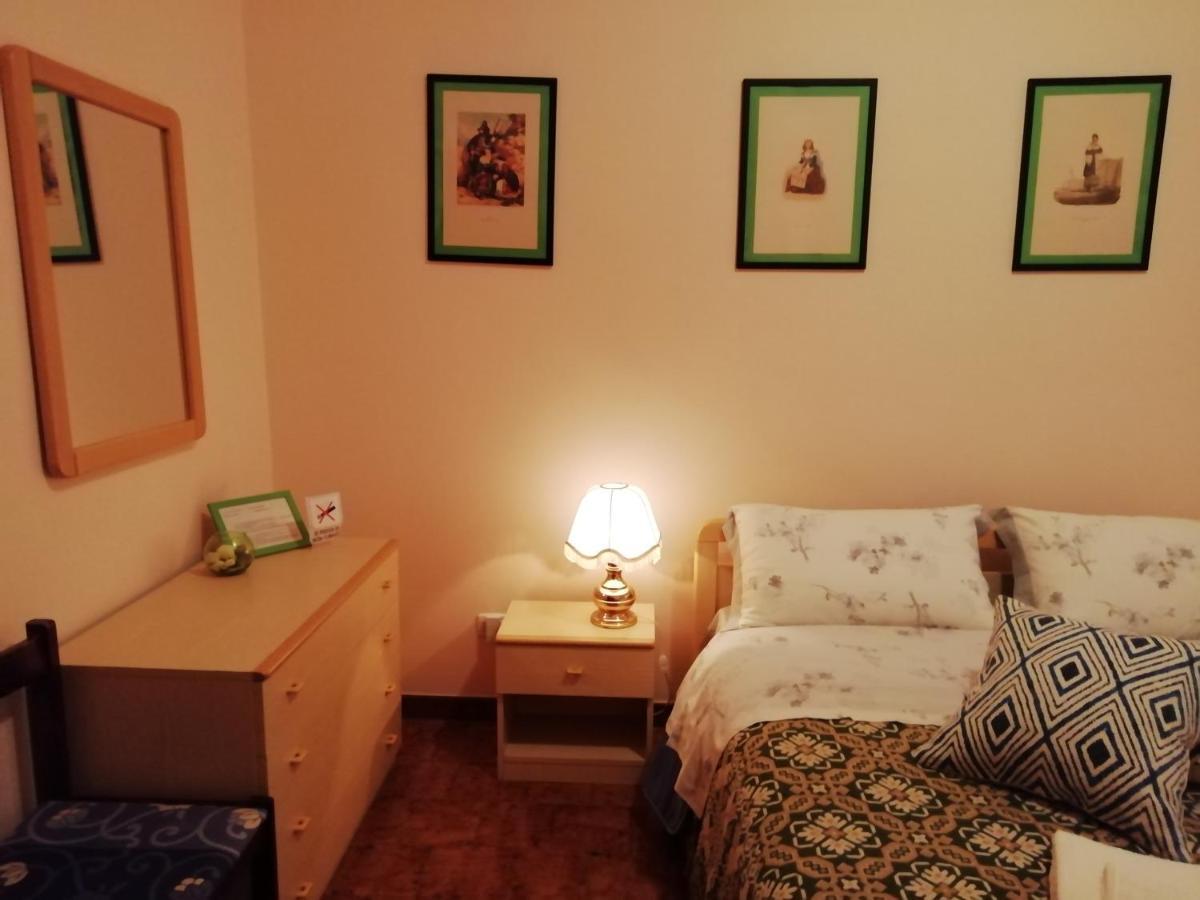 B&B Villa Claudia Anzio Bagian luar foto