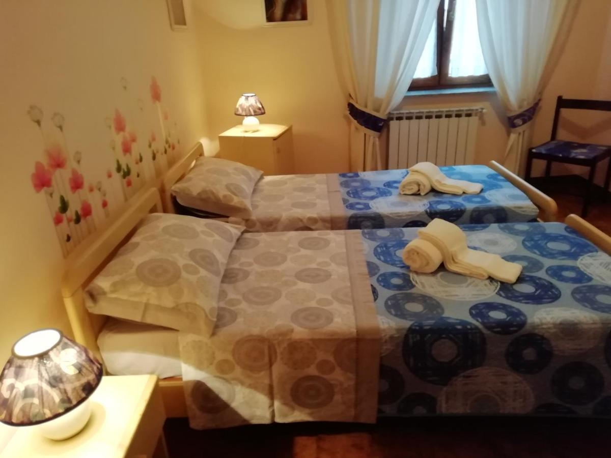 B&B Villa Claudia Anzio Bagian luar foto