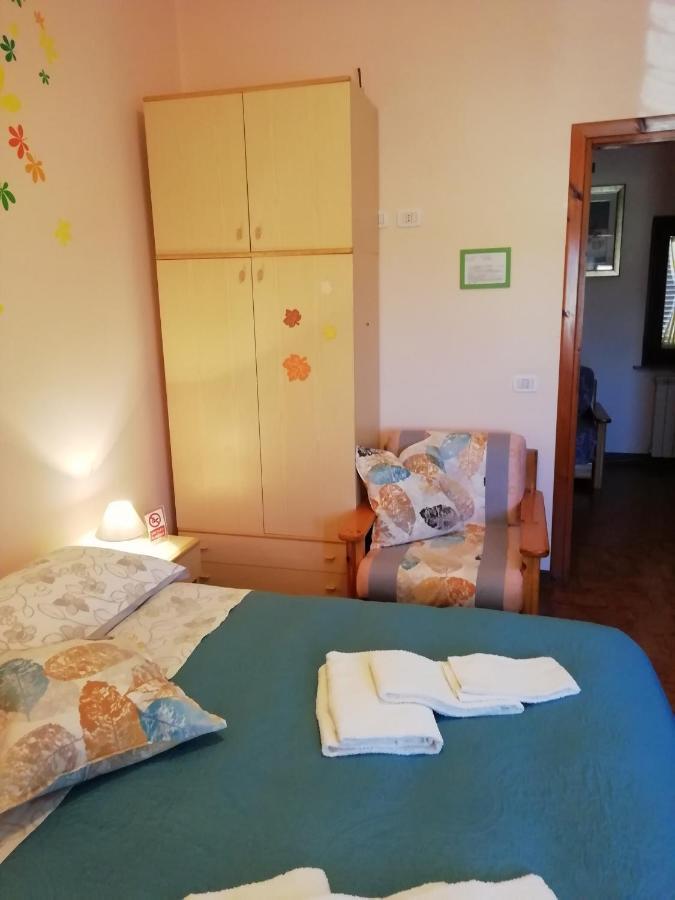 B&B Villa Claudia Anzio Bagian luar foto